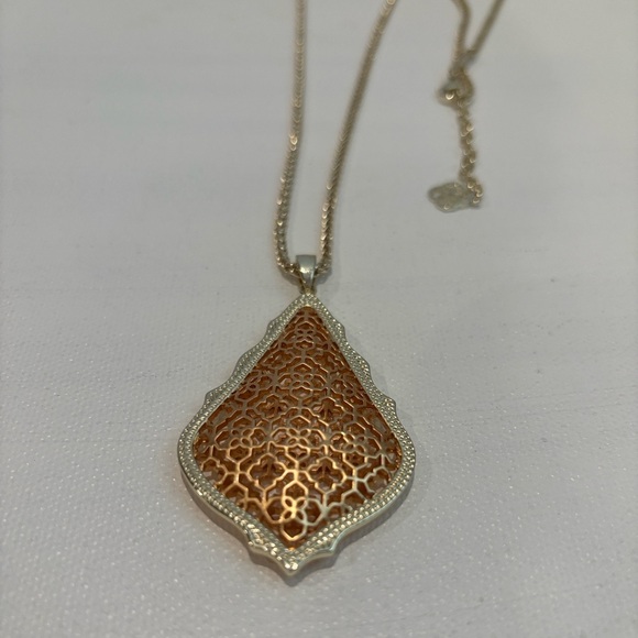 Kendra Scott Aiden Long Pendant Necklace - Picture 4 of 7